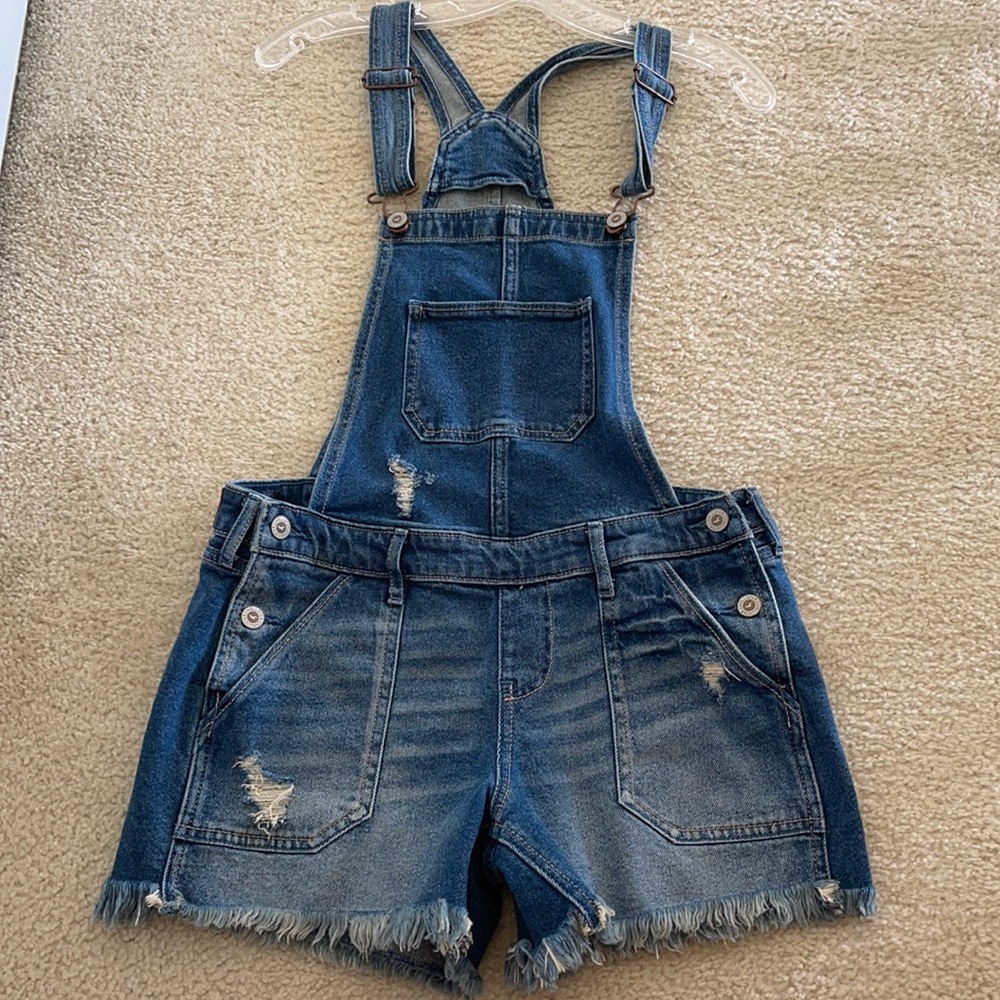 Hollister boyfriend short overalls